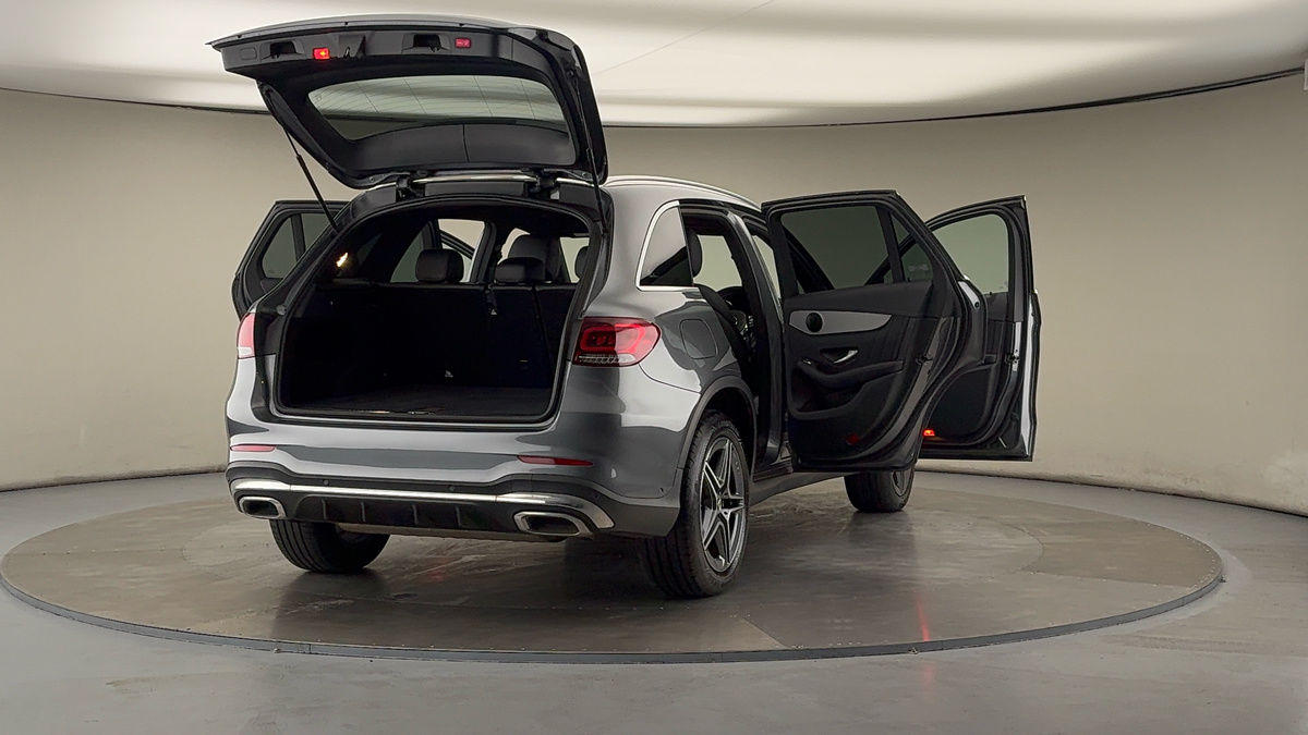More views of Mercedes-Benz GLC