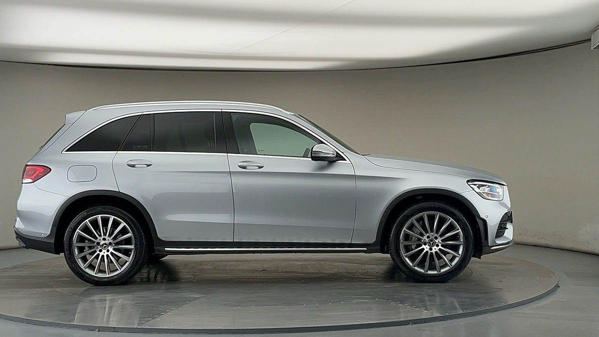 More views of Mercedes-Benz GLC