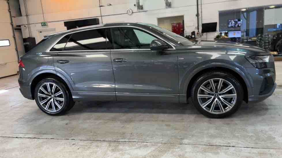 More views of Audi Q8