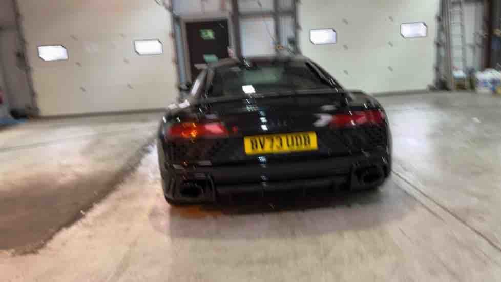 More views of Audi R8