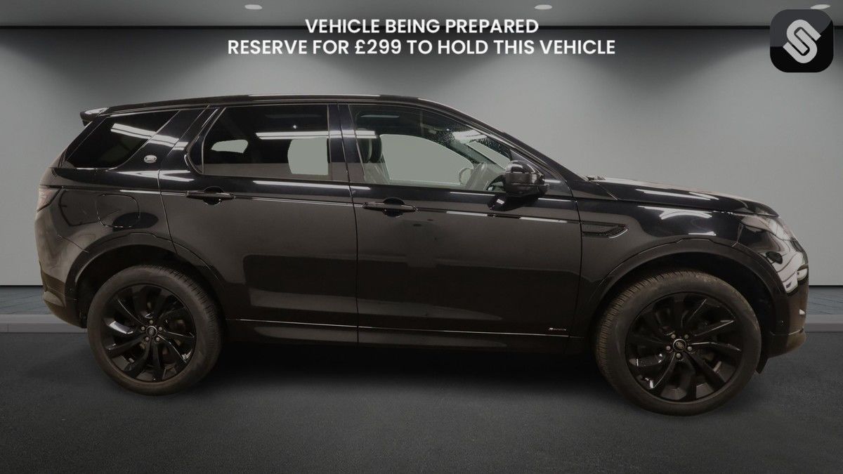 Land Rover Discovery Sport Image 5
