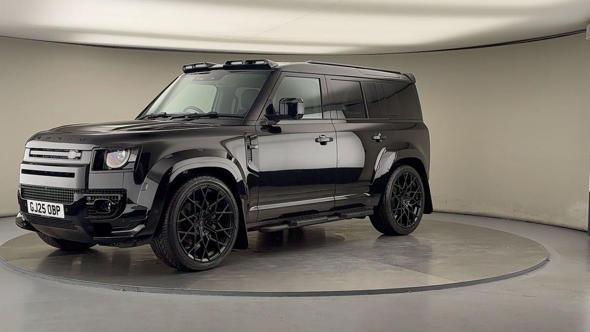 Land Rover Defender 110 Urban Image 20
