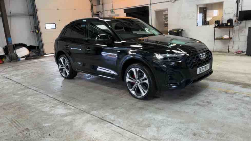 More views of Audi Q5
