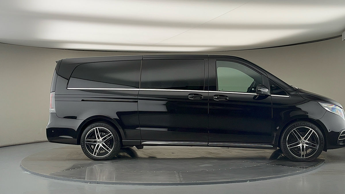 More views of Mercedes-Benz V Class