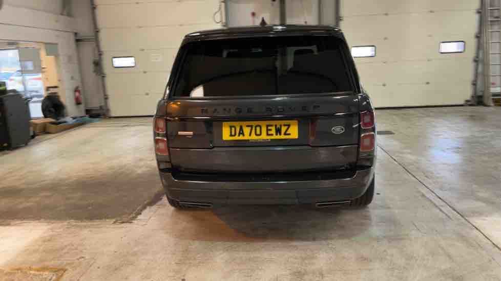 More views of Land Rover Range Rover
