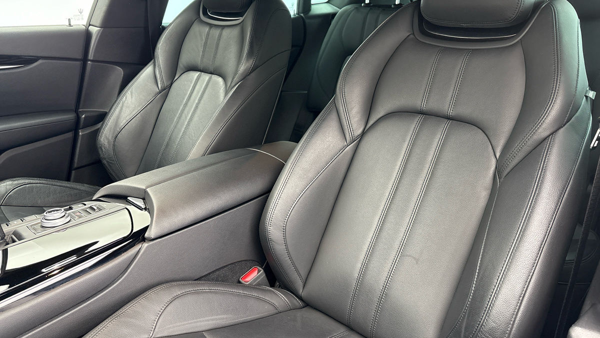Maserati Levante Image 7