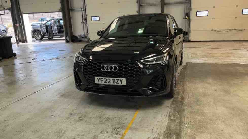 More views of Audi Q3