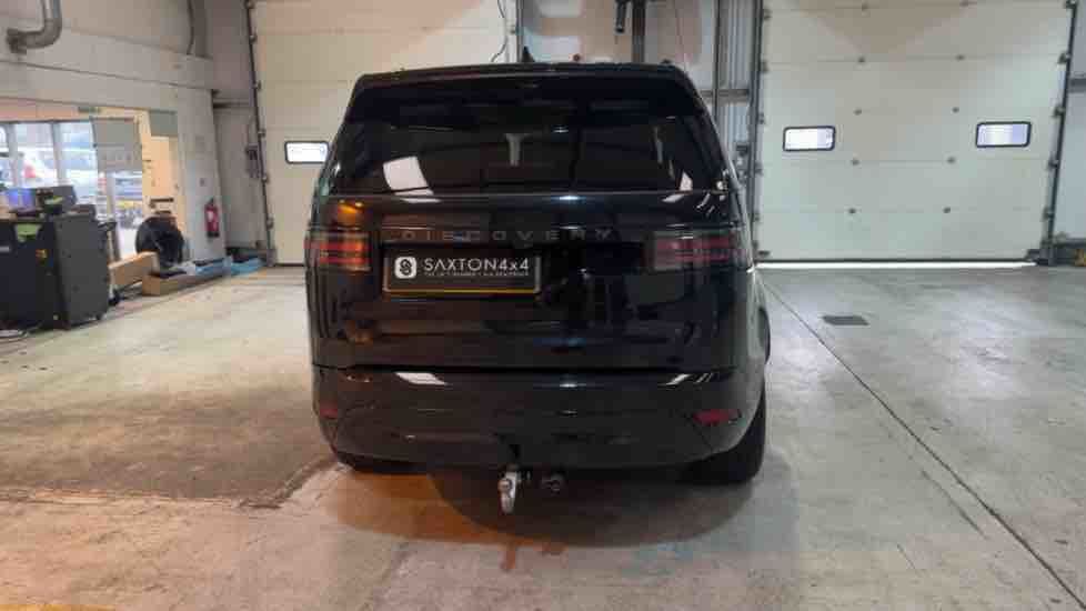 More views of Land Rover Discovery