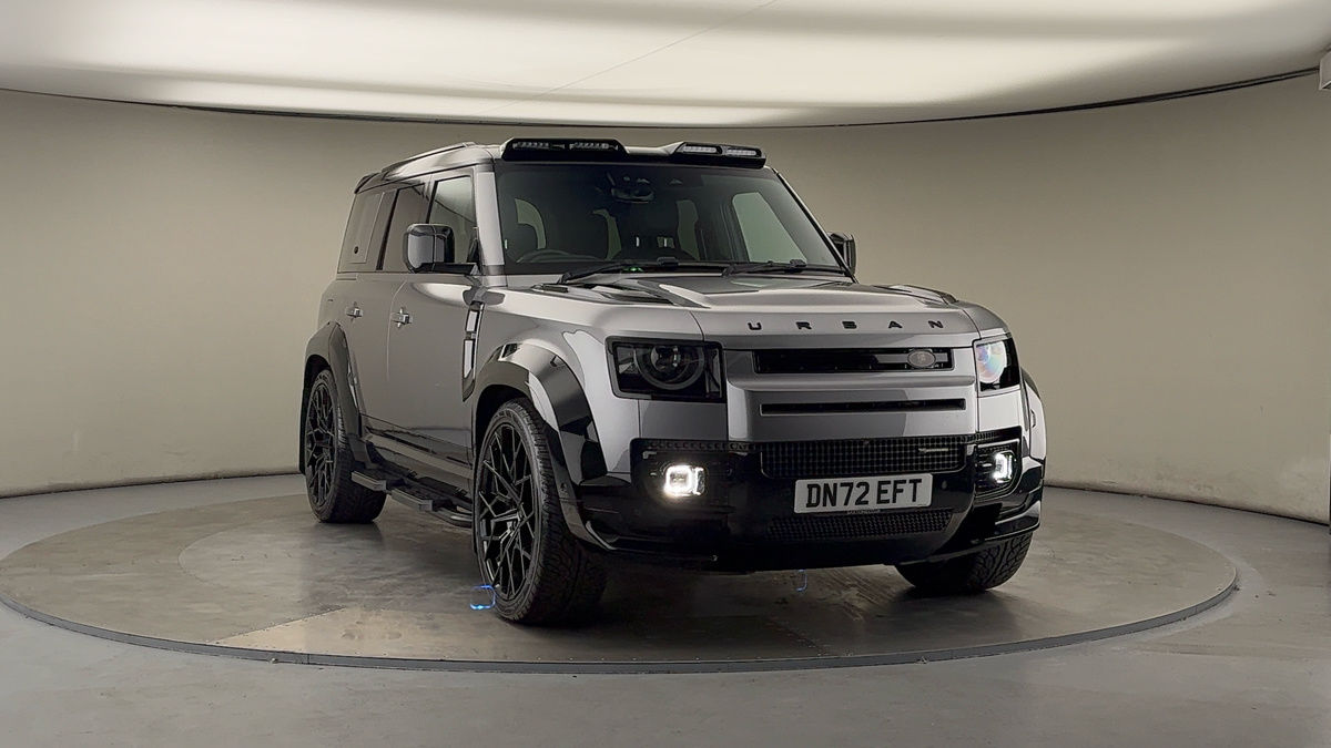 More views of Land Rover Defender 110