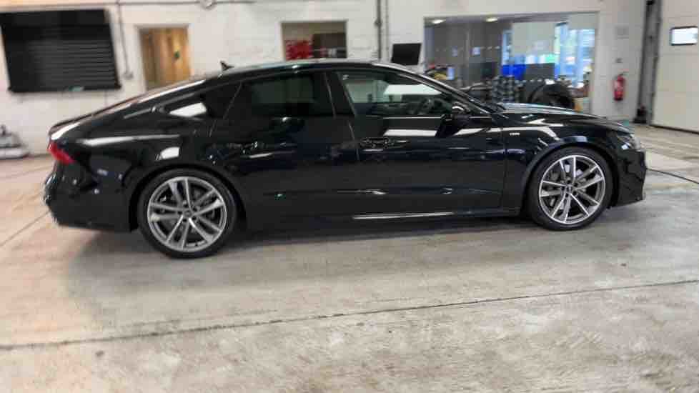 More views of Audi A7