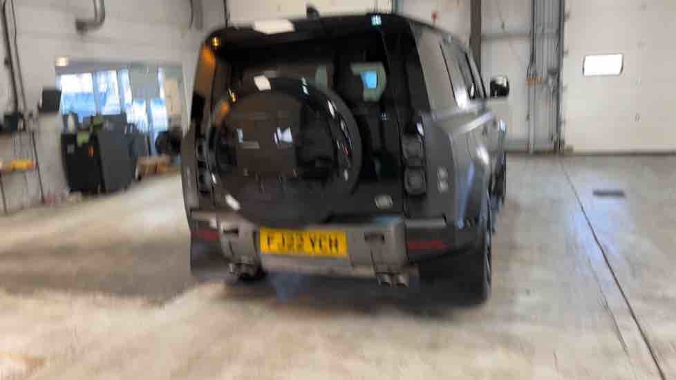 More views of Land Rover Defender 110