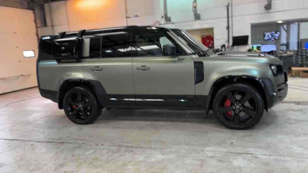 More views of Land Rover Defender 130