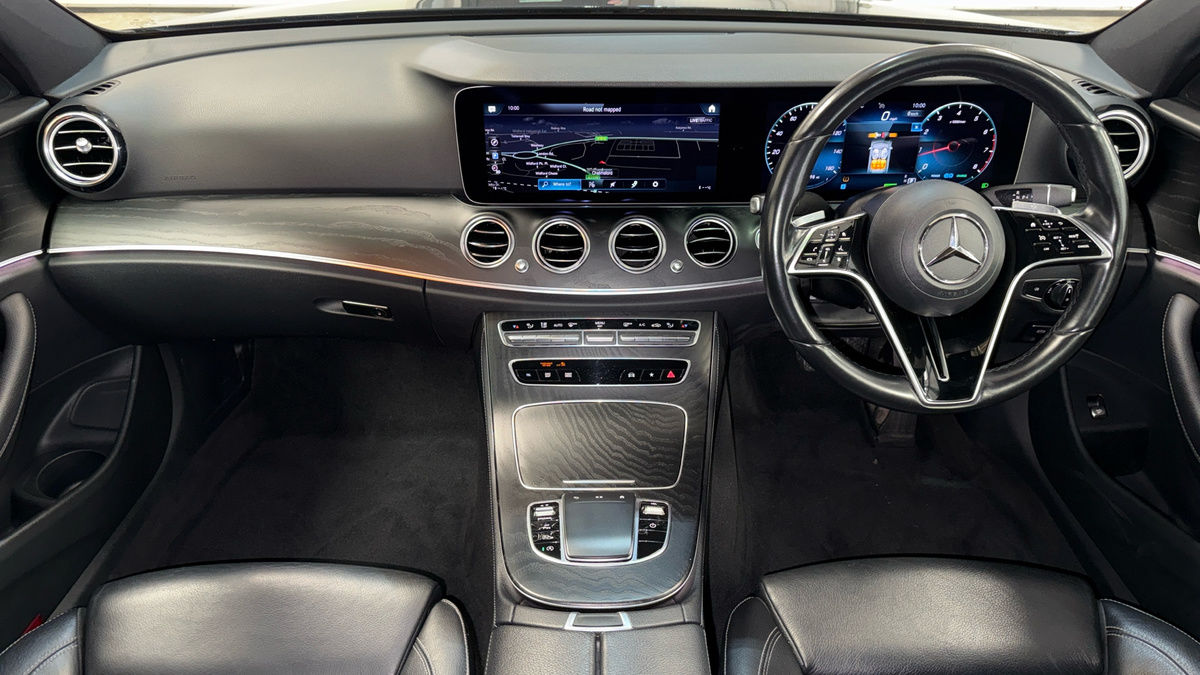 Mercedes-Benz E Class Image 12