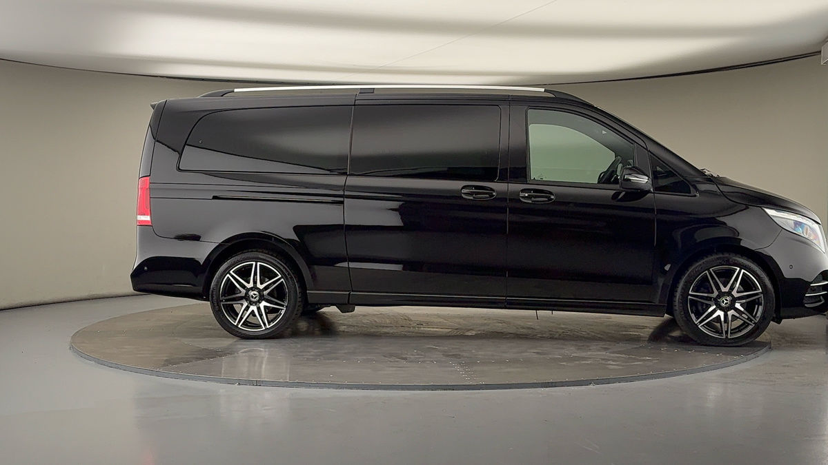 More views of Mercedes-Benz V Class