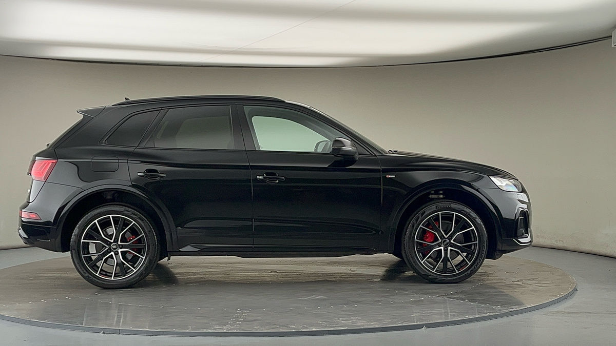 Audi Q5 Image 16