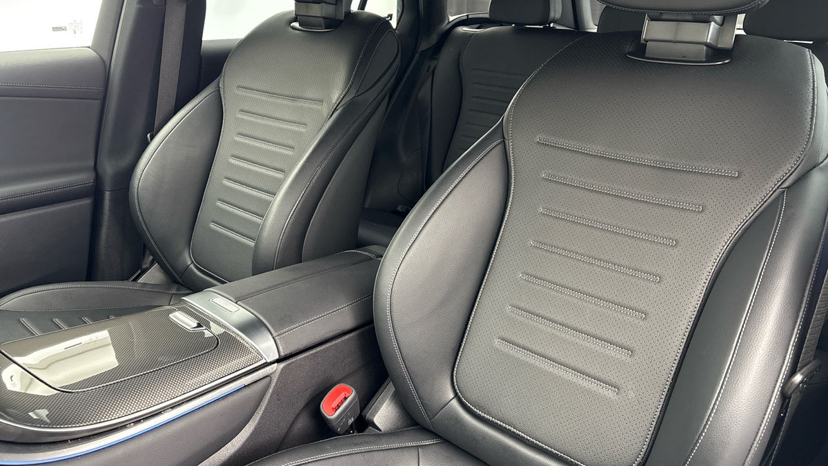 Mercedes-Benz GLC Image 7
