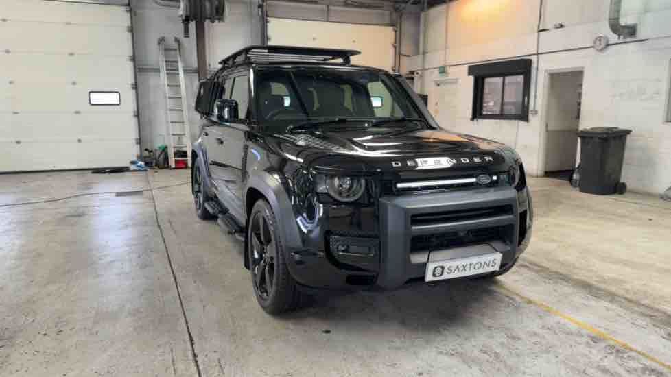 More views of Land Rover Defender 110