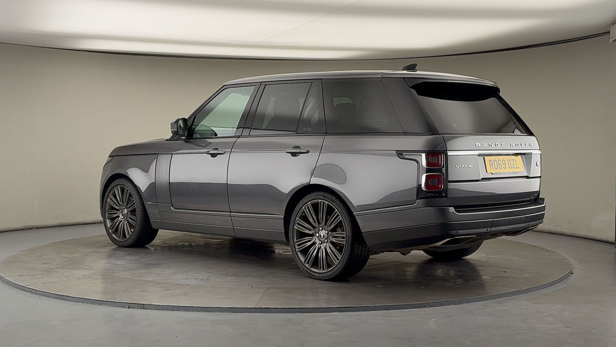 More views of Land Rover Range Rover