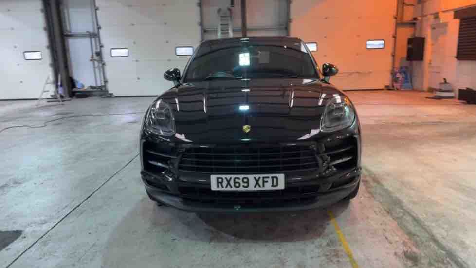 More views of Porsche Macan