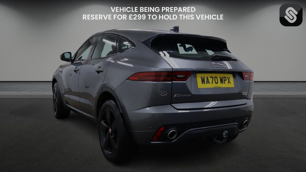Jaguar E-PACE Image 3