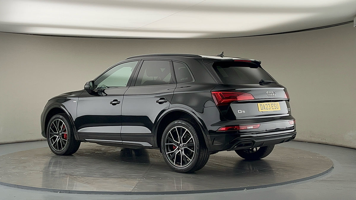 More views of Audi Q5
