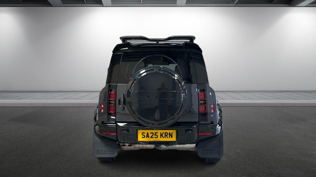 Land Rover Defender 110 Urban Image 7