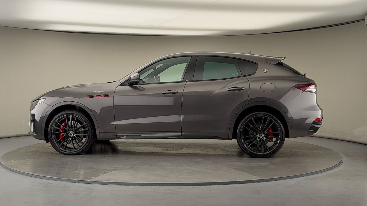 More views of Maserati Levante