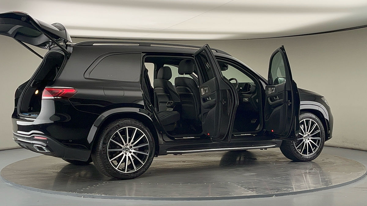 More views of Mercedes-Benz GLS
