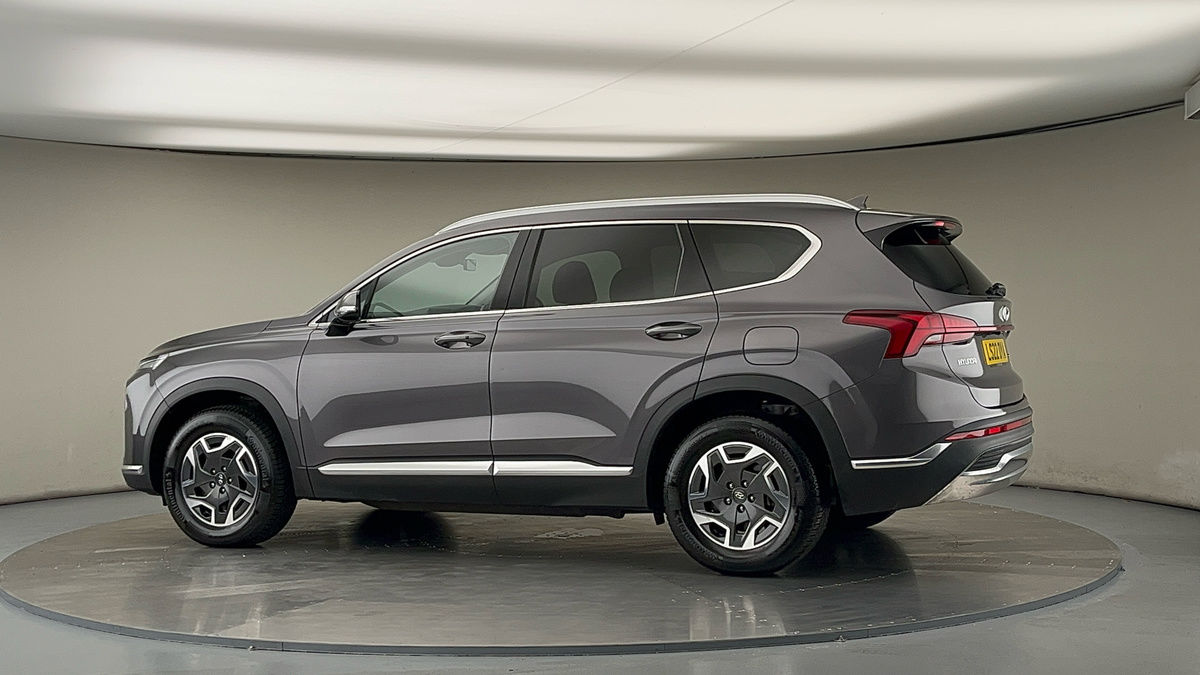 More views of Hyundai Santa Fe