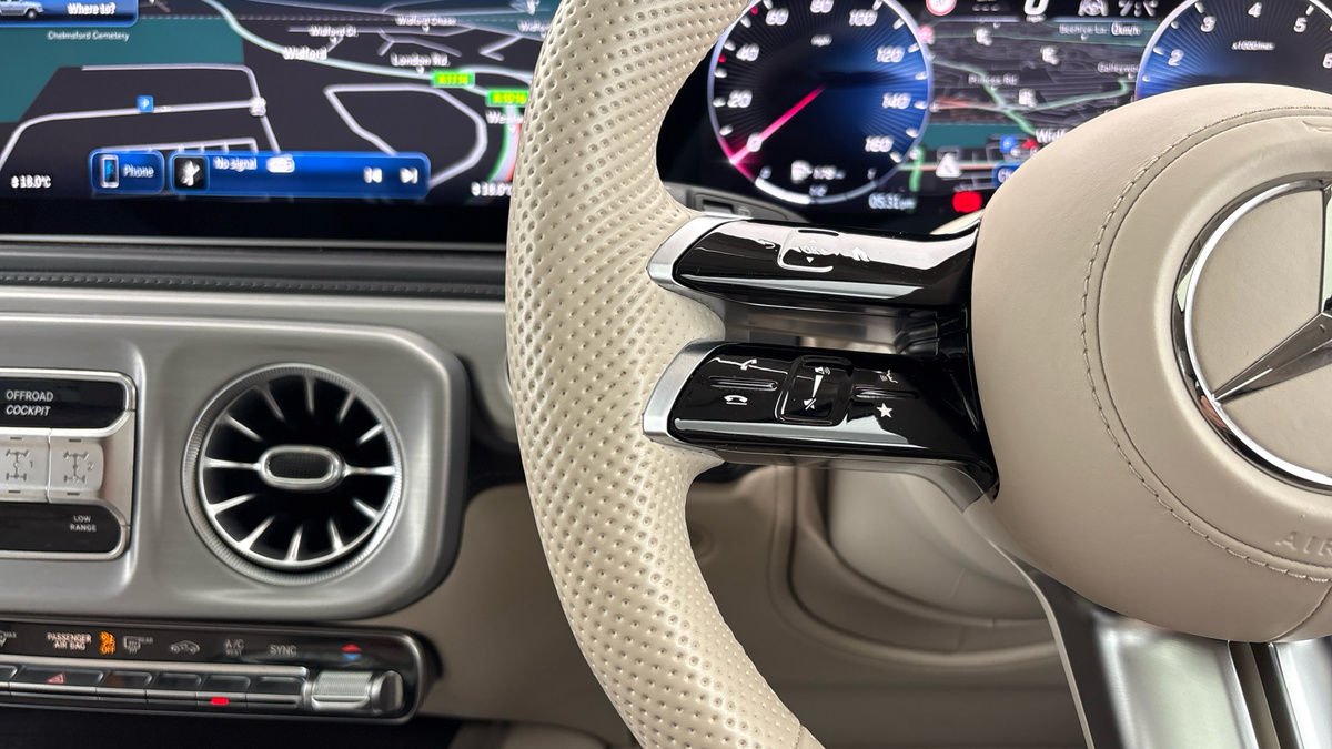 Mercedes-Benz G Class Image 13