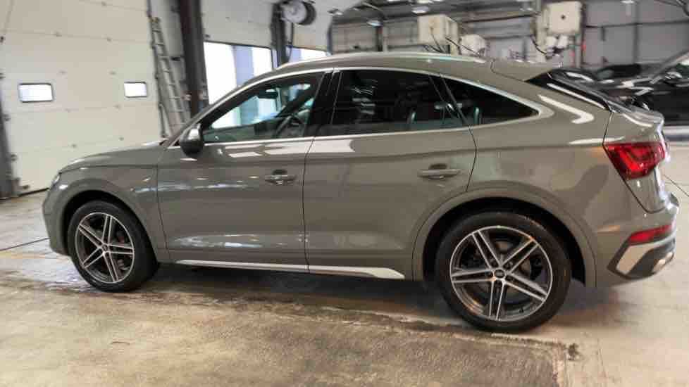 More views of Audi SQ5