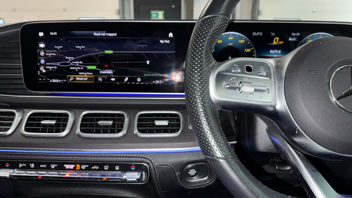 Mercedes-Benz GLE Image 13