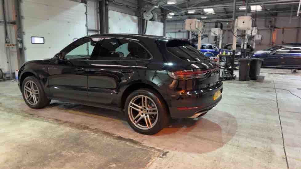 More views of Porsche Macan