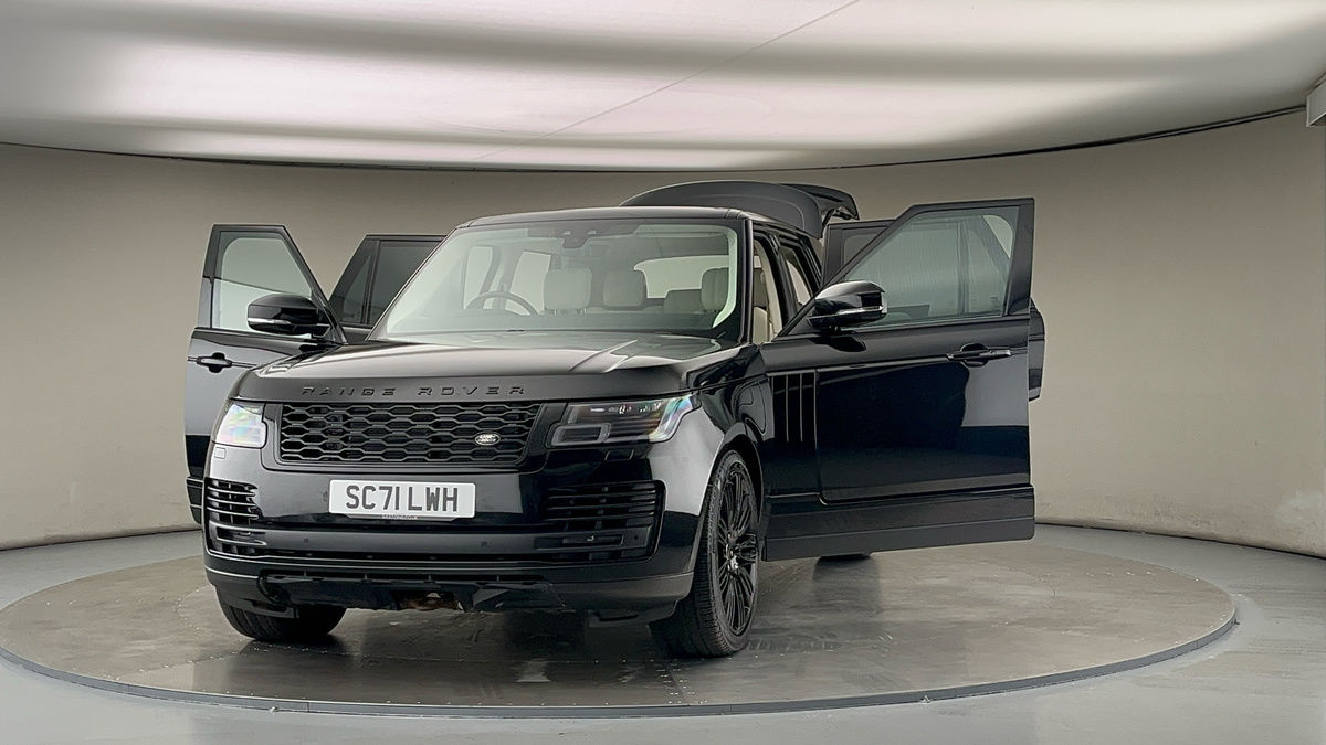 More views of Land Rover Range Rover
