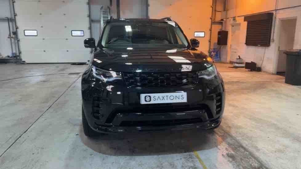 More views of Land Rover Discovery