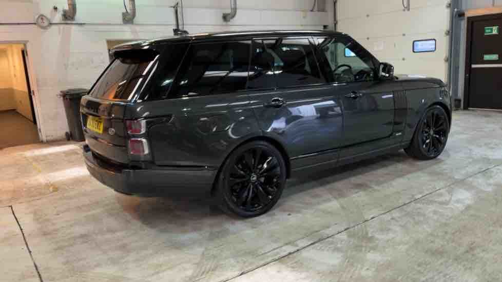 More views of Land Rover Range Rover