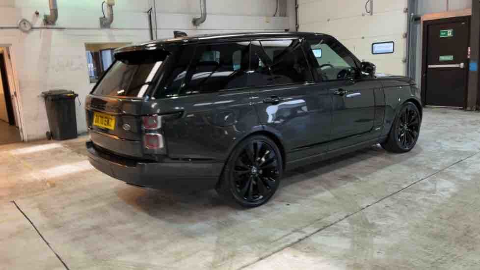 More views of Land Rover Range Rover