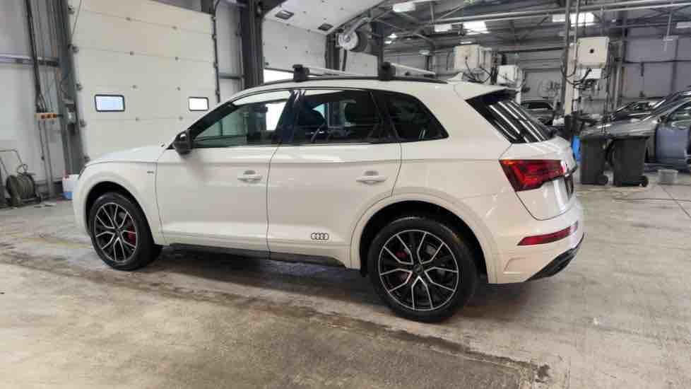 More views of Audi Q5