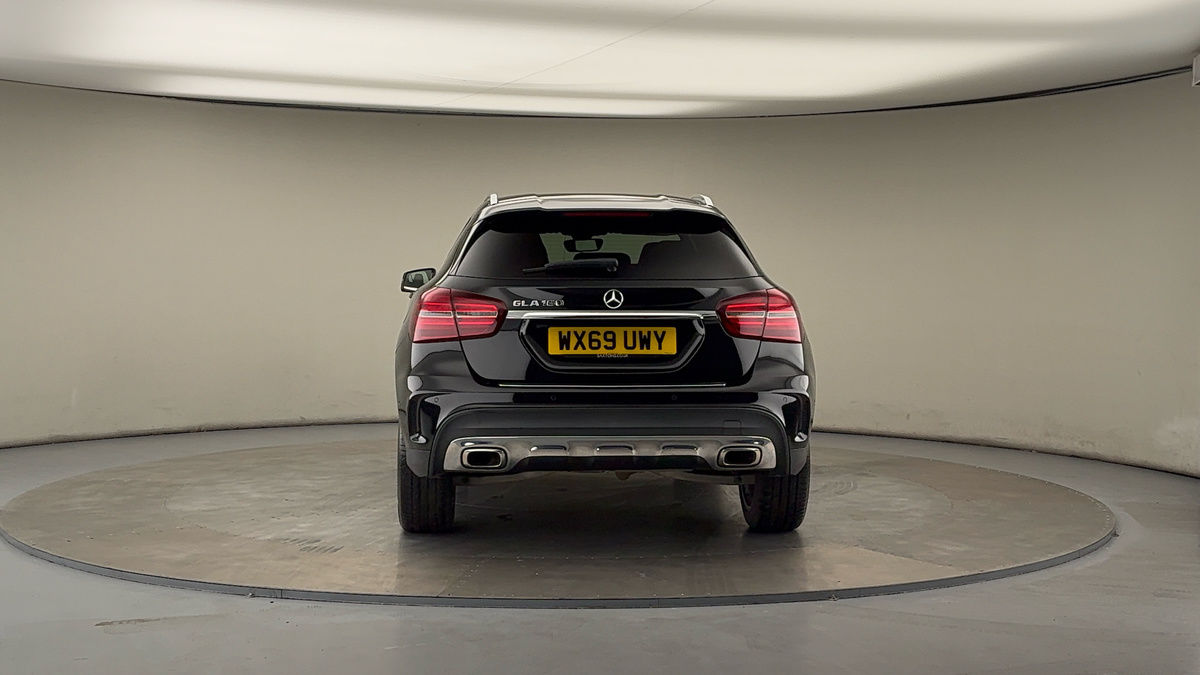 More views of Mercedes-Benz GLA