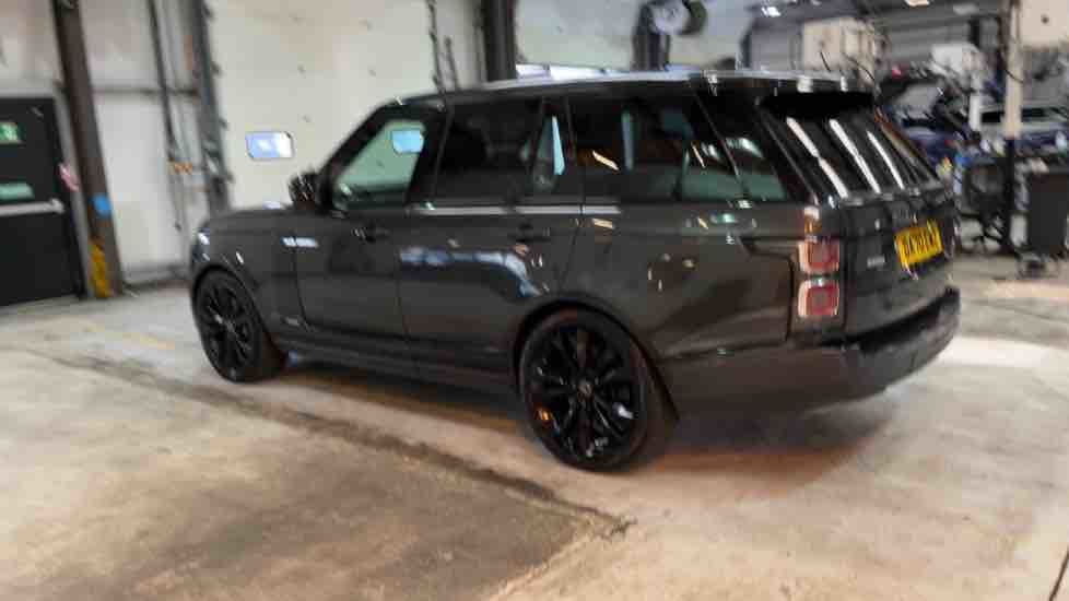More views of Land Rover Range Rover