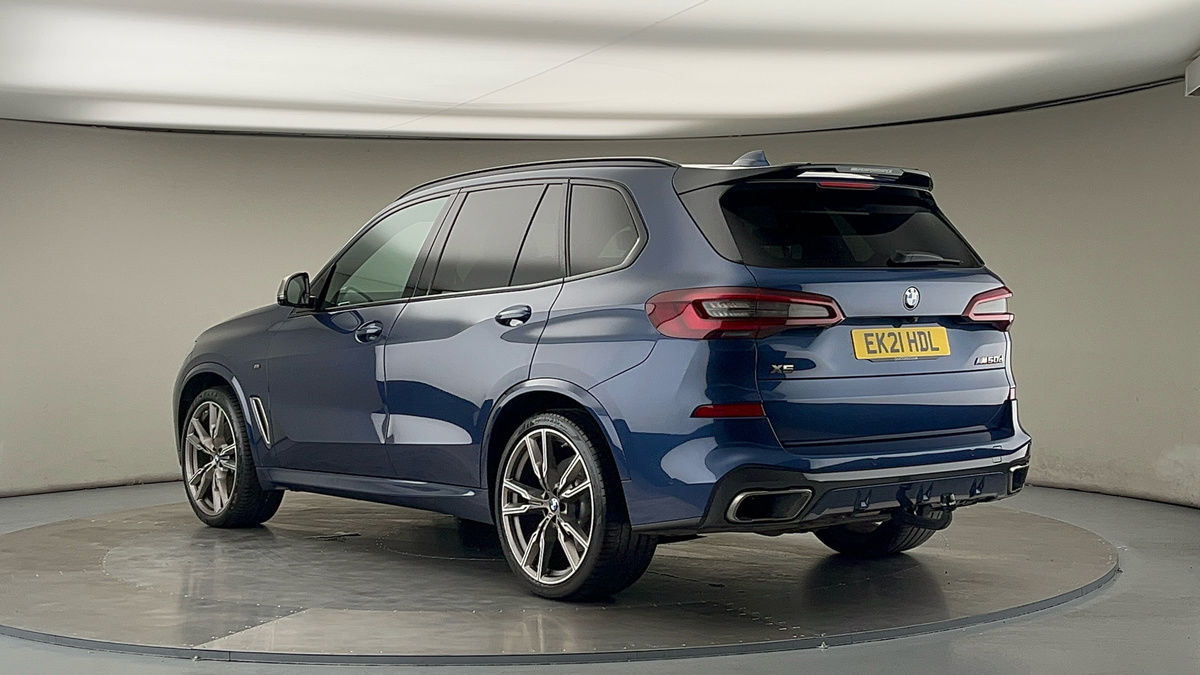 BMW X5 Image 2