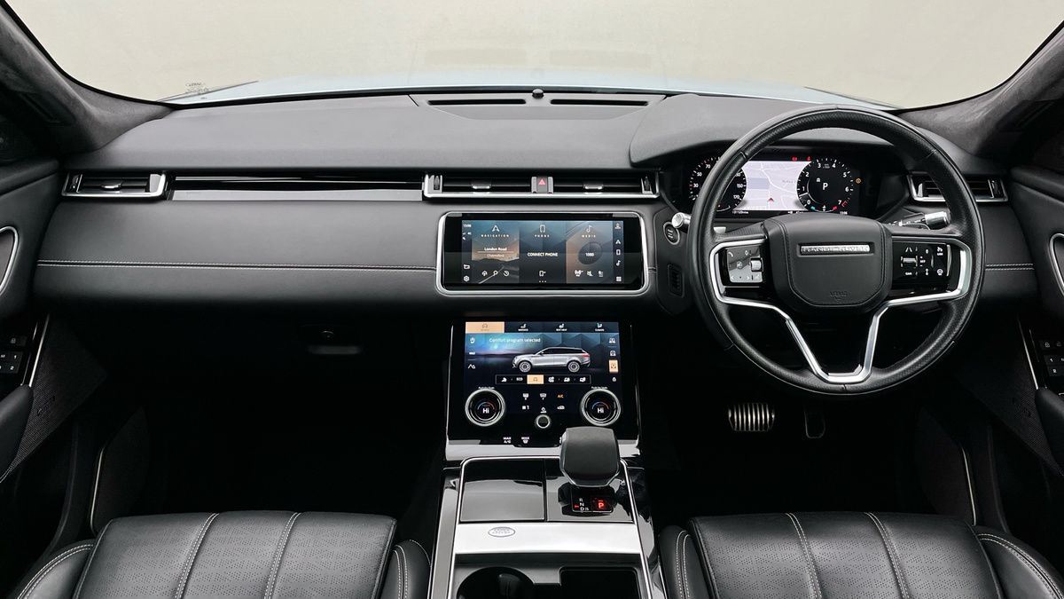 Land Rover Range Rover Velar Image 12