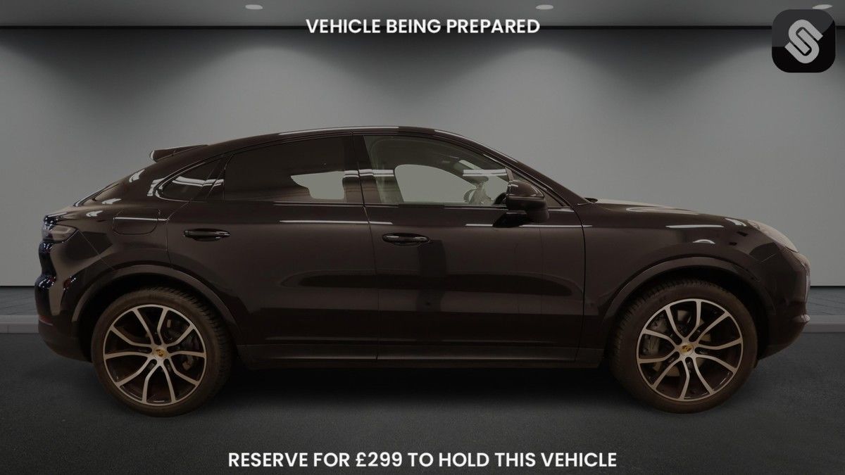 Porsche Cayenne Image 5