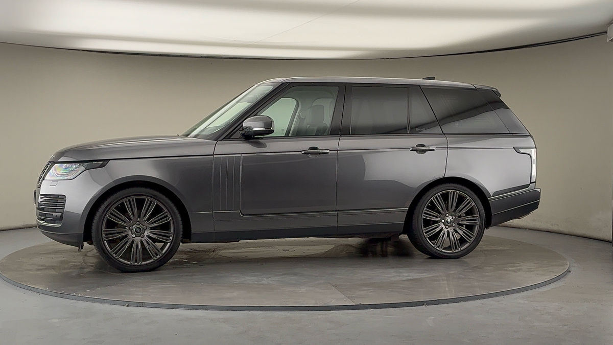 More views of Land Rover Range Rover