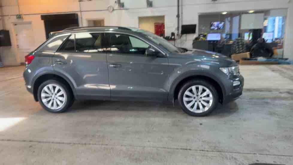 More views of Volkswagen T-Roc