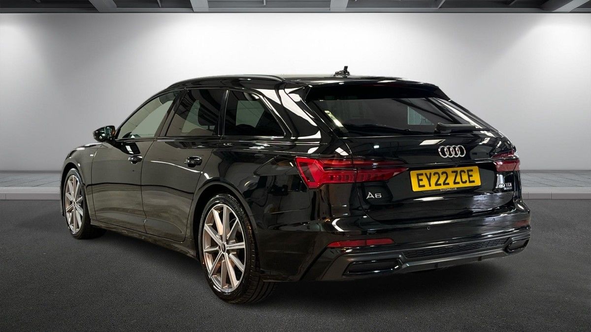 Audi A6 Avant Image 2