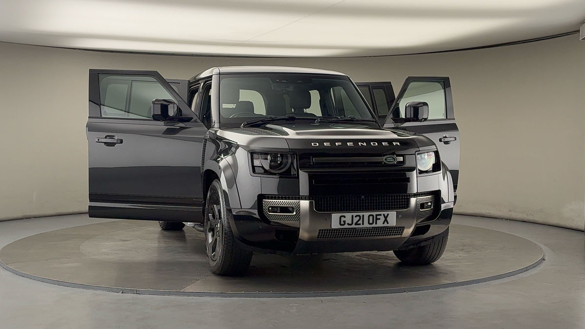 More views of Land Rover Defender 110