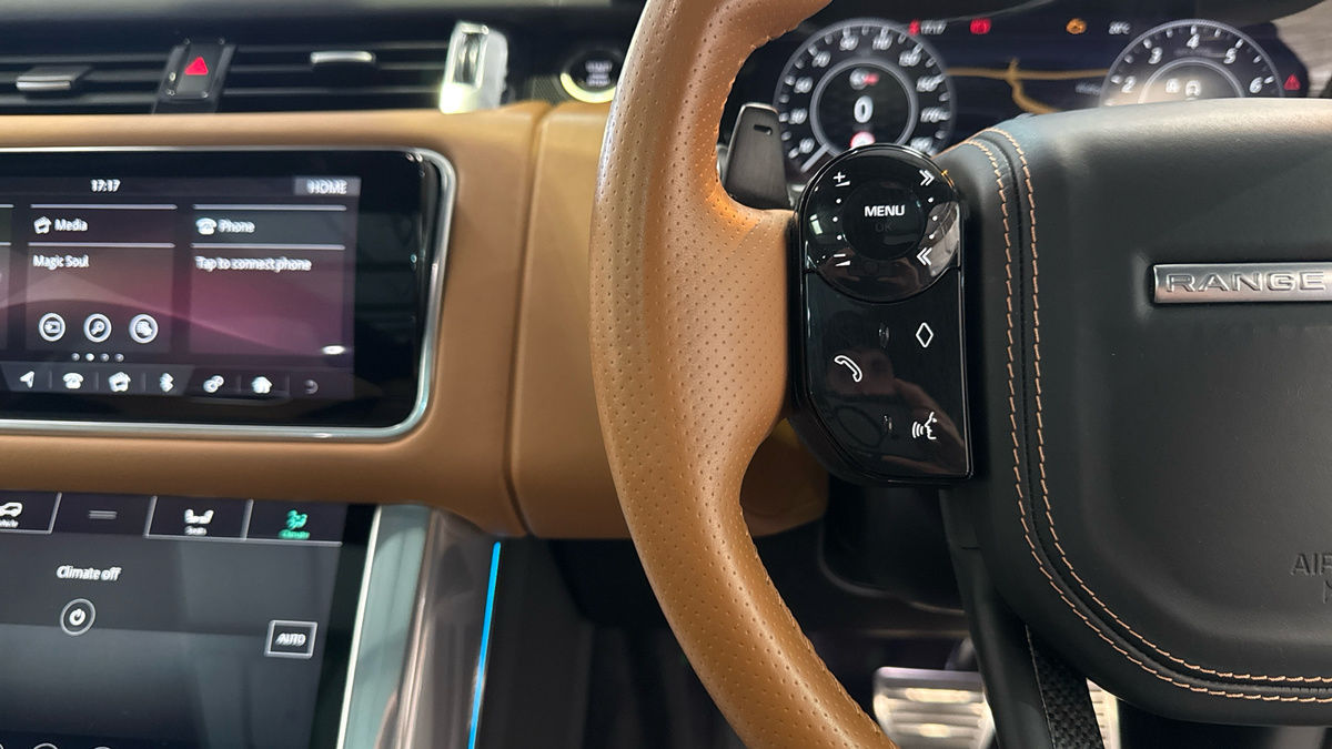 Land Rover Range Rover Sport Image 13