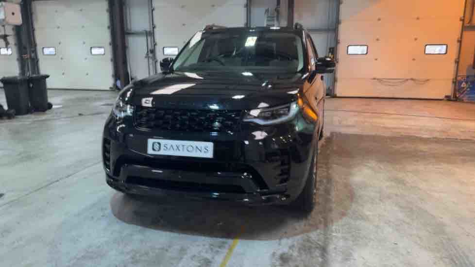More views of Land Rover Discovery