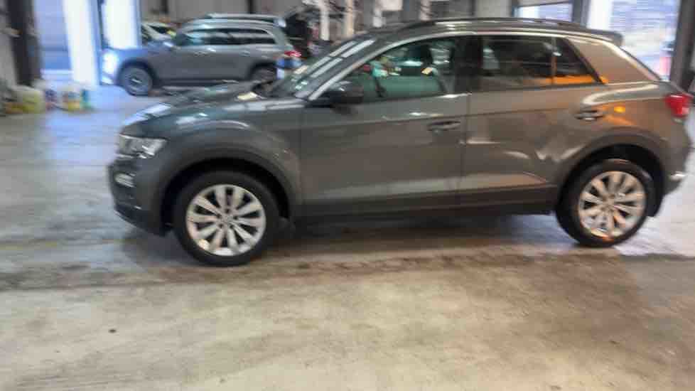 More views of Volkswagen T-Roc
